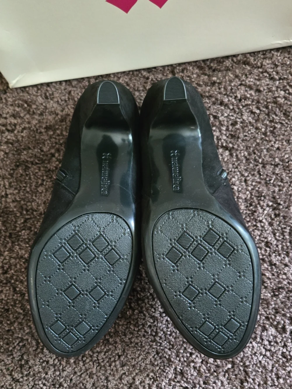 NEW Naturalizer Black Heeled Booties 8 M